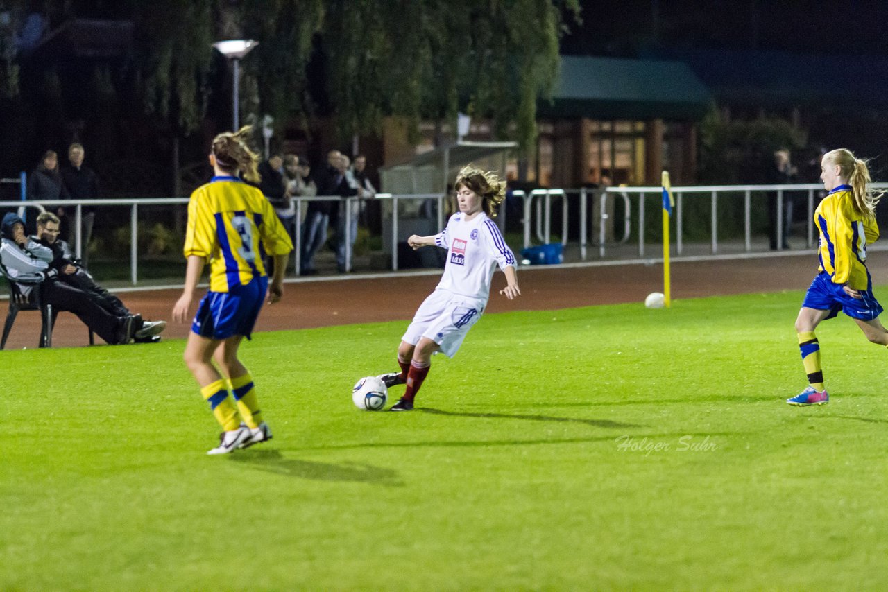 Bild 155 - B-Juniorinnen SV Henstedt-Ulzburg - Holstein Kiel : Ergebnis: 0:12